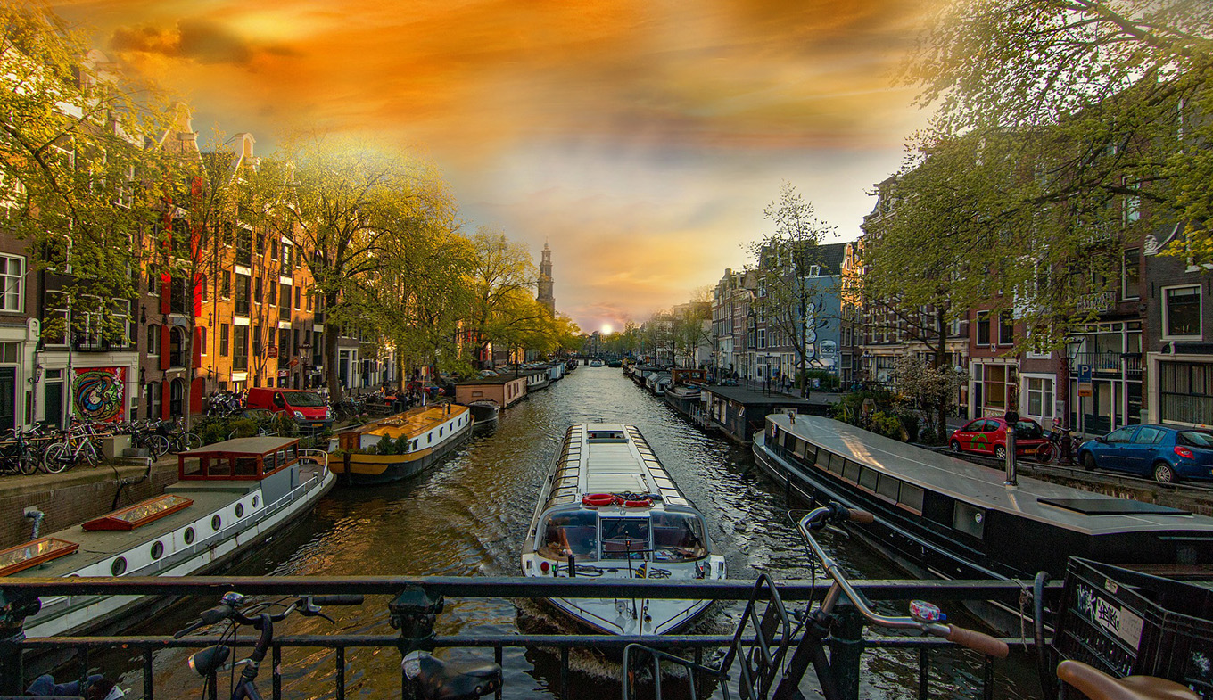 Canal Cruise in Amsterdam, Netherlands