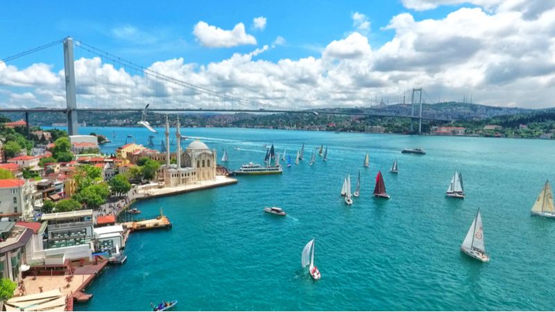 Visit November - Istanbul