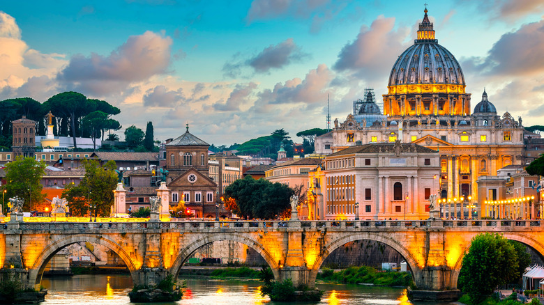 visit rome